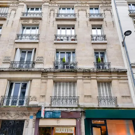 Beautiful 1br With Ac Apartment *